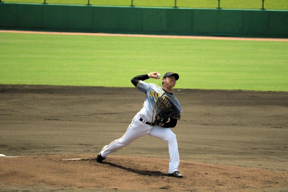 　先発し５回１失点の好投を見せた小川