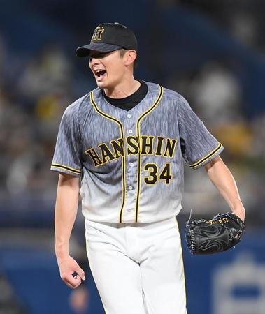 　５回を投げきり、ほえる二保（撮影・金田祐二）