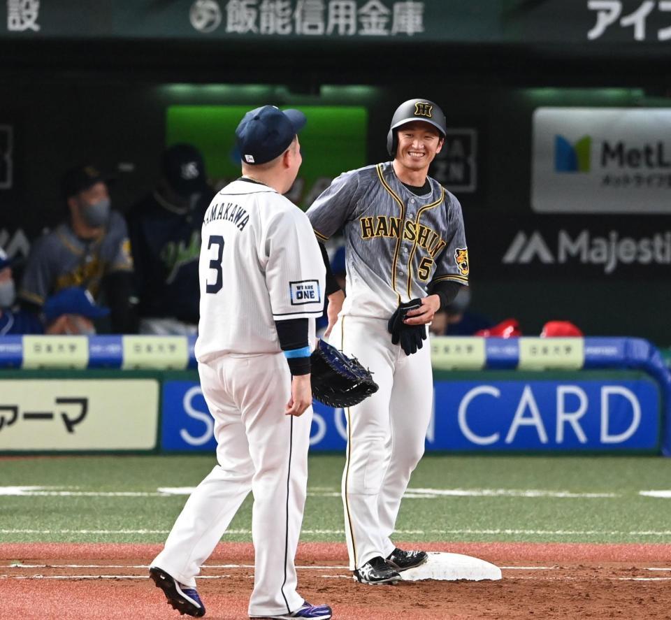 ユウリ様専用 阪神 伝統の一戦 佐藤 ビジター 近本 Oサイズ スポーツ