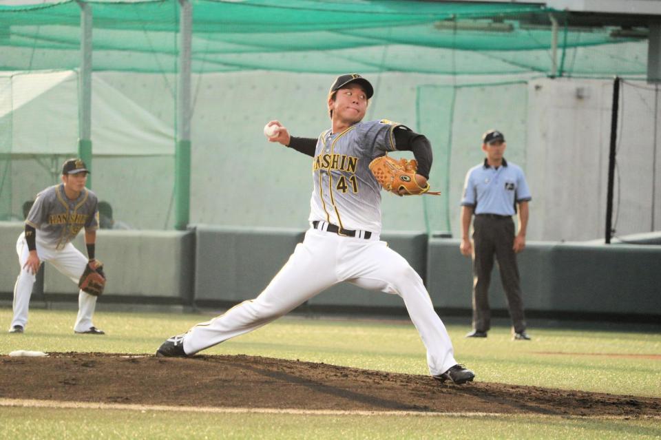 　６回４安打１失点で１０奪三振の快投を見せた村上