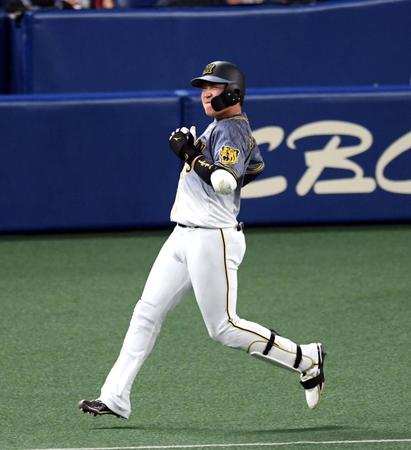 　４回、大山は二ゴロに倒れる（撮影・山口登）