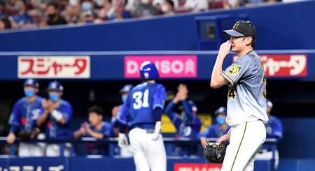 ３回、追加点を許し、厳しい表情の二保＝バンテリンドーム（撮影・飯室逸平）