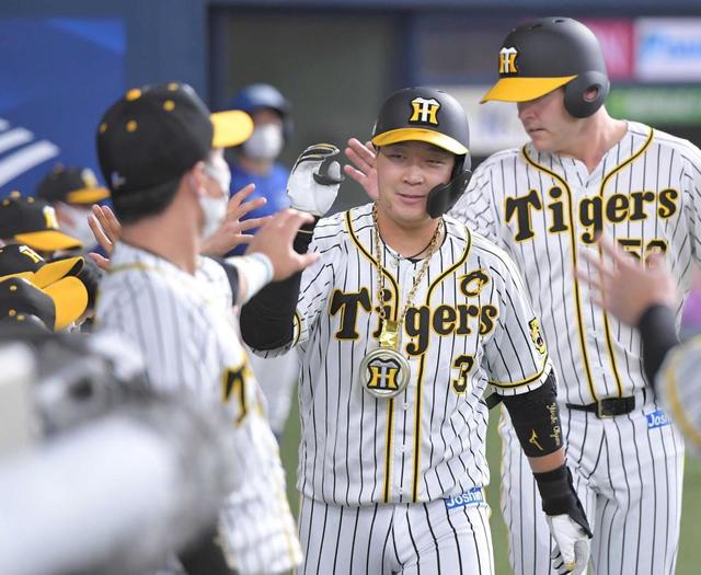 阪神・大山 ダメ押し14号2ラン 直近5戦で率・100、大不振から8戦ぶり一発