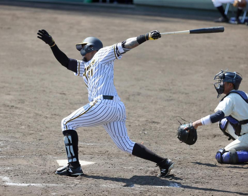 　５回、適時打を放つマルテ（代表撮影）