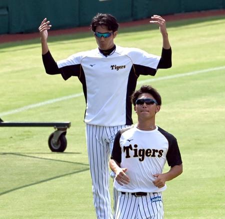 　アップをする藤浪（撮影・山口登）