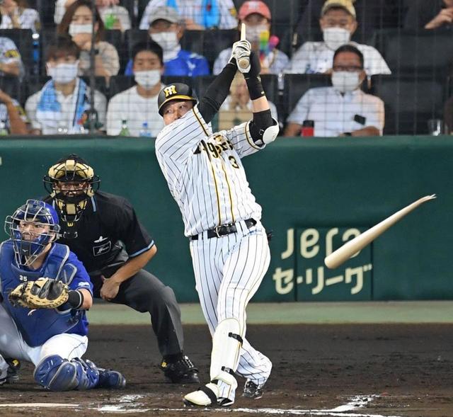 阪神・大山が執念の一打　バット折りながら勝ち越し打「ランナーをかえしたい気持ち」