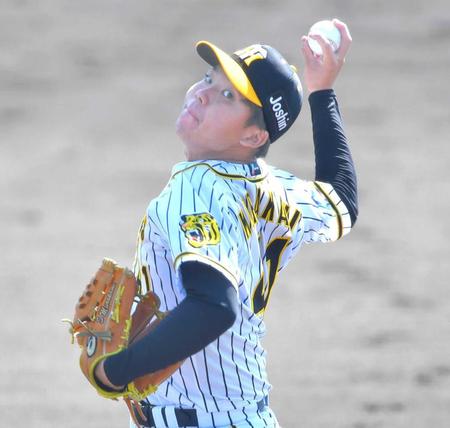 　先発し４回１失点と好投した村上（撮影・吉澤敬太）