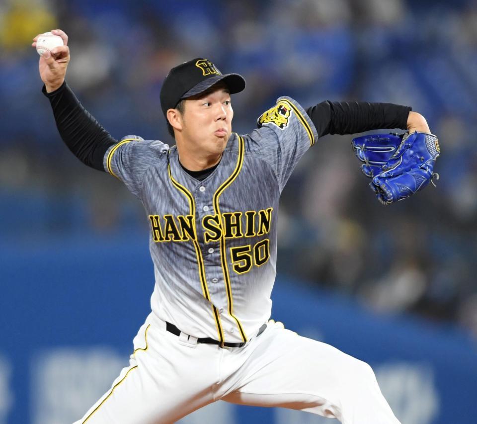 　先発し力投する青柳（撮影・田中太一）