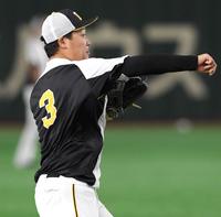 ノックを受ける大山（撮影・田中太一）