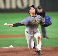 力投する青柳（撮影・西岡正）