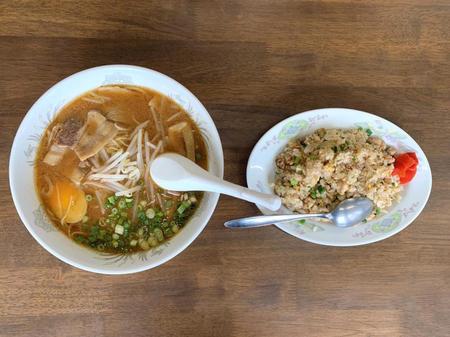 森木お気に入りの「みそラーメン＋半チャーハンセット」