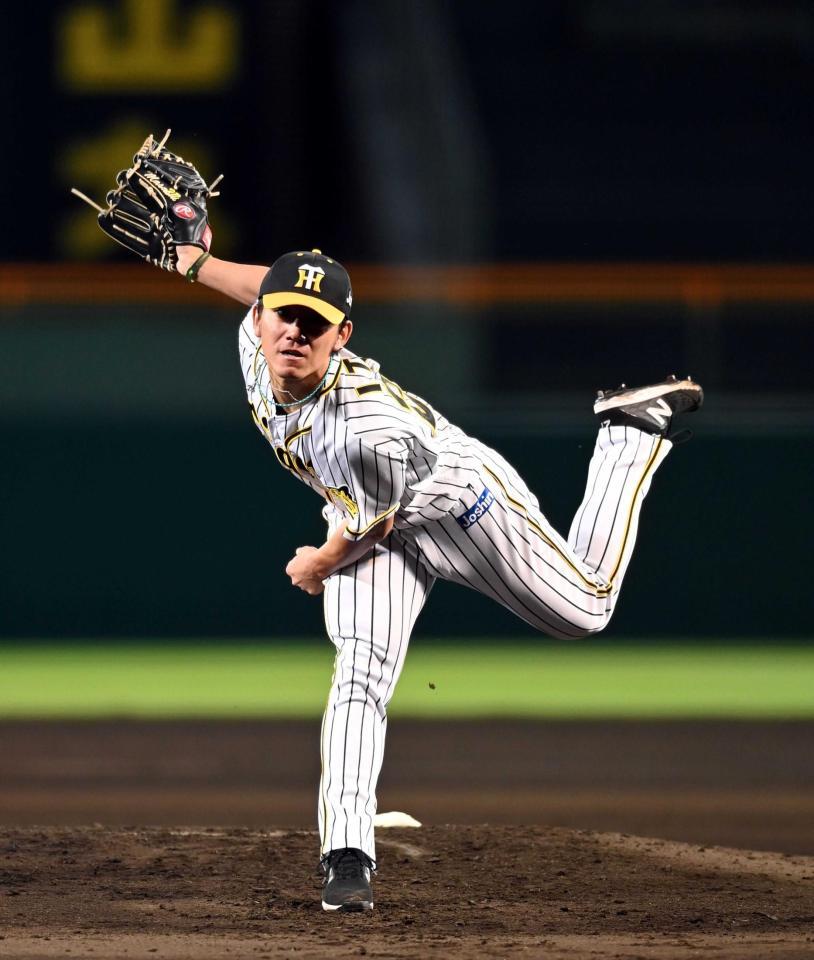 　力投する伊藤将