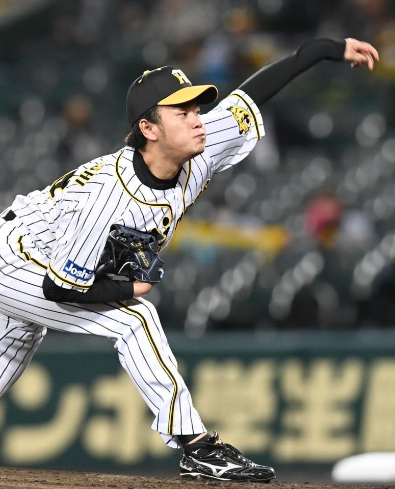 １回、力投する阪神先発の高橋（撮影・飯室逸平）