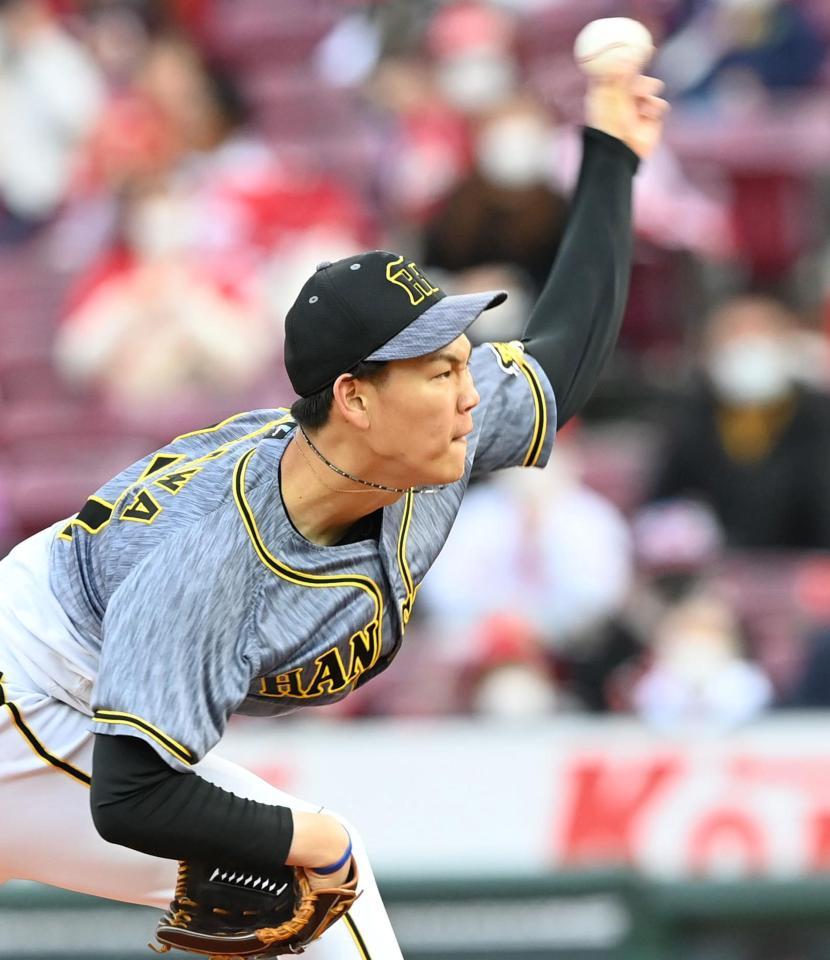 ６回、好リリーフを見せる及川（撮影・飯室逸平）