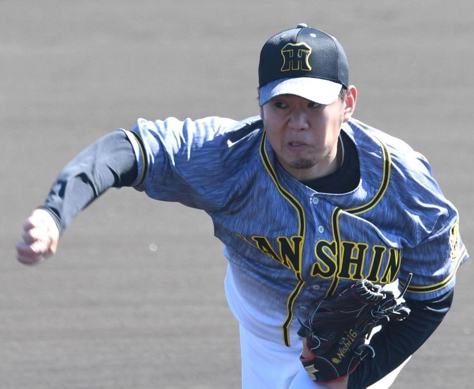 ２回を無失点に抑える好投を見せた阪神・西勇輝＝日南市南郷スタジアム（撮影・北村雅宏）