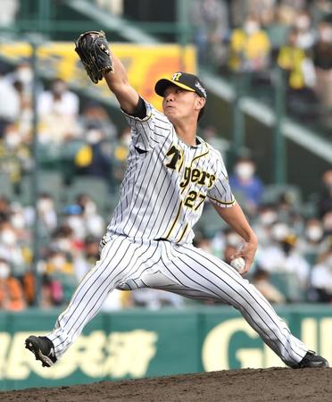 ３回途中から登板する伊藤将（撮影・北村雅宏）