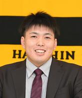 　契約更改を終え、会見に臨む馬場（代表撮影）