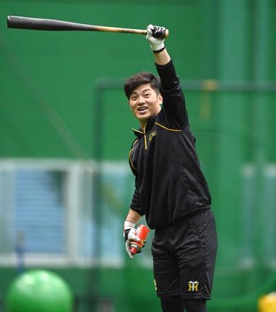 　ルーキーに猛アピールを求めた坂本