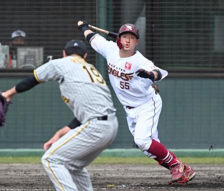 　３回、藤浪から中前打を放つ安田（撮影・飯室逸平）