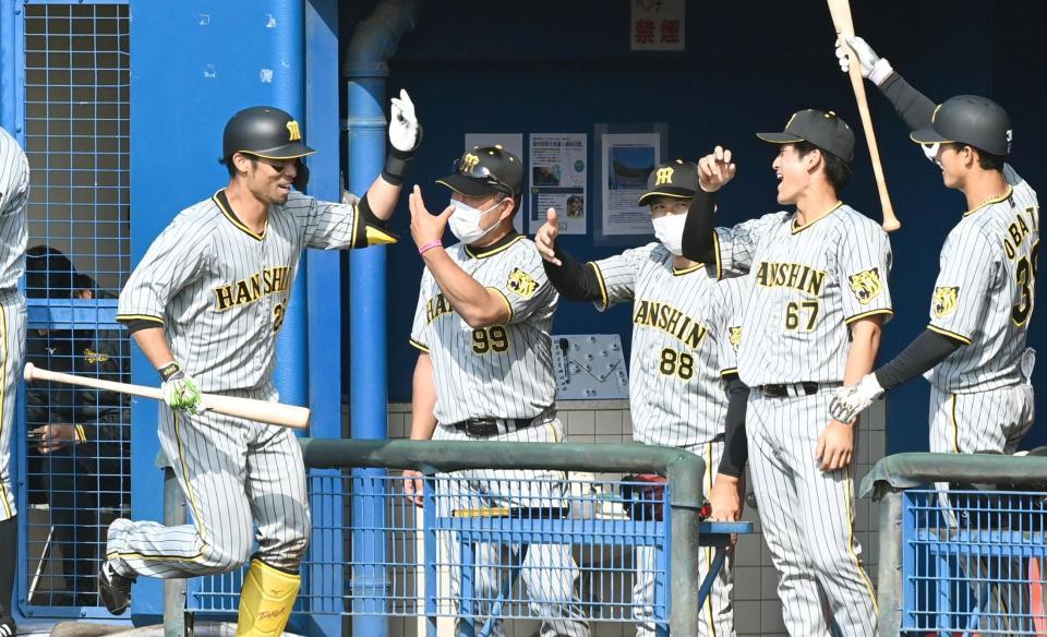 阪神・江越がオープン戦チーム第１号！盗塁、激走に続きバットでも猛烈アピール/阪神タイガース/デイリースポーツ online