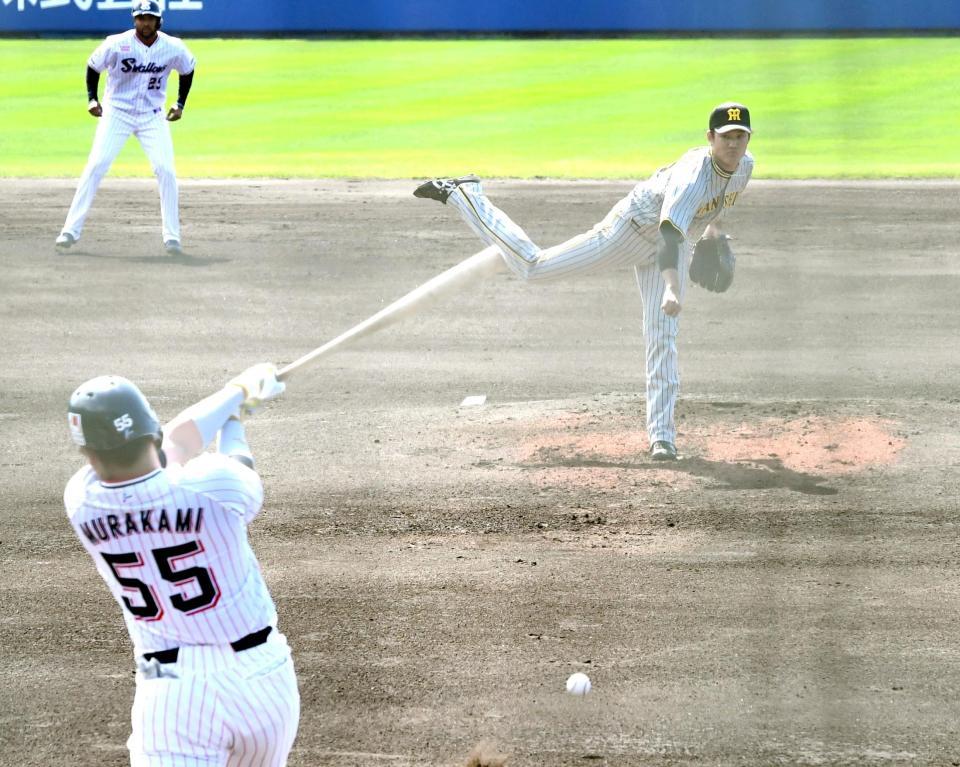 　ヤクルト打線相手に２回無失点の力投を見せた藤浪（撮影・飯室逸平）