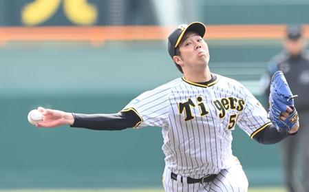 　１回、力投する先発の青柳（撮影・飯室逸平）