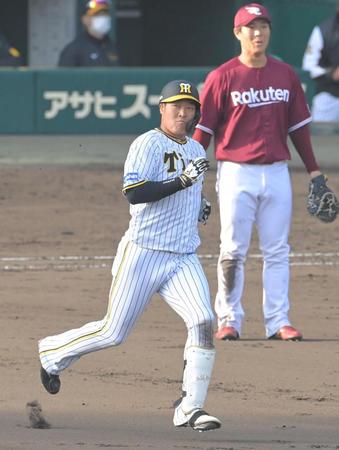 　９回、二飛に倒れる大山（撮影・高部洋祐）