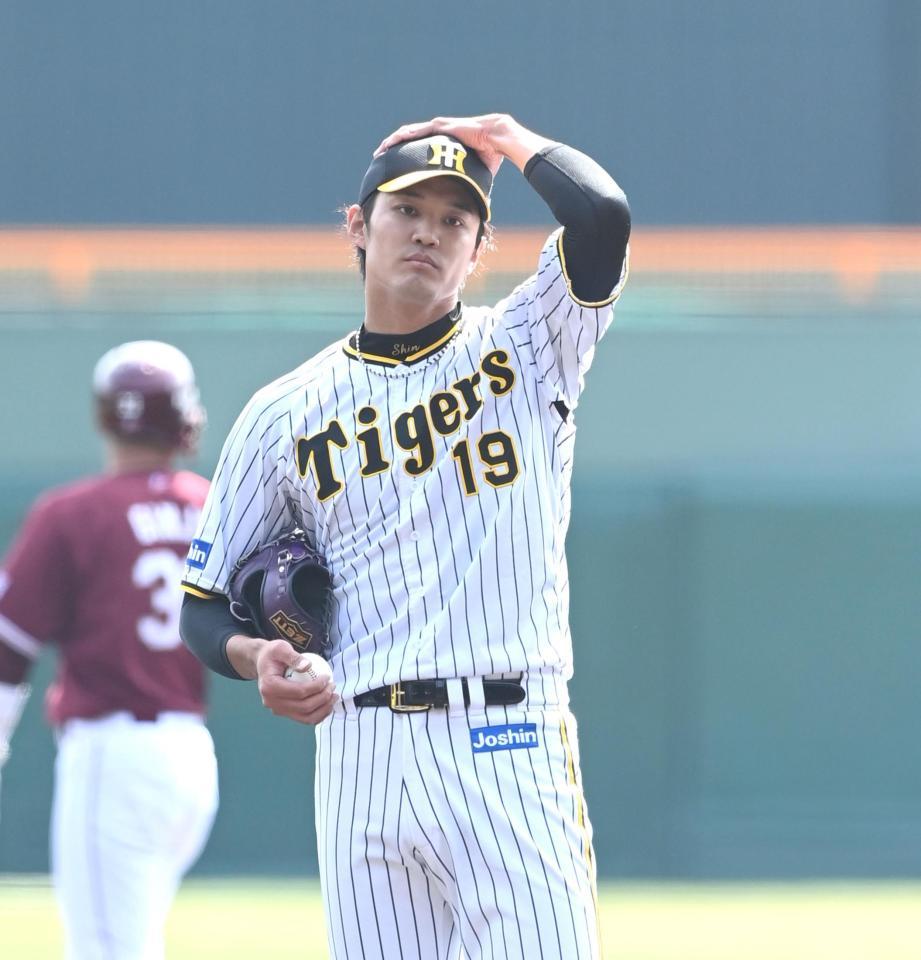 １回、冴えない表情の藤浪（撮影・飯室逸平）