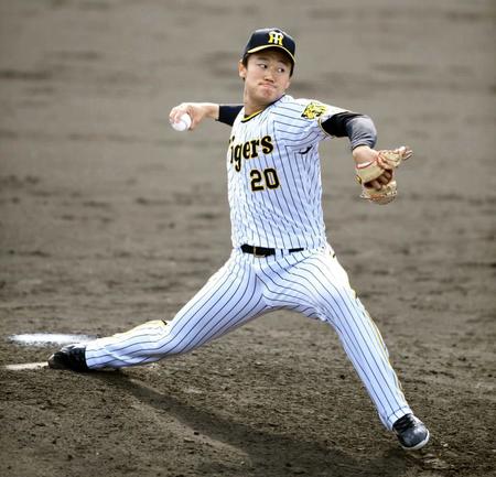 　１回無失点の実戦デビューを飾った森木（撮影・石井剣太郎）