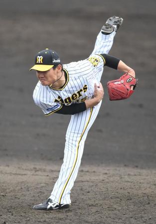 ５回２安打無失点と好投した西純＝鳴尾浜球場（撮影・石井剣太郎）