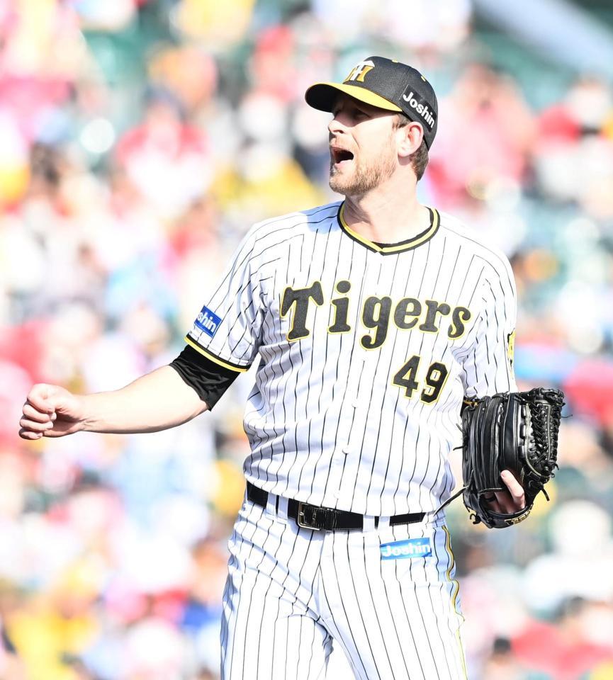 ６回、マウンドで大きく口を開けるガンケル（撮影・飯室逸平）