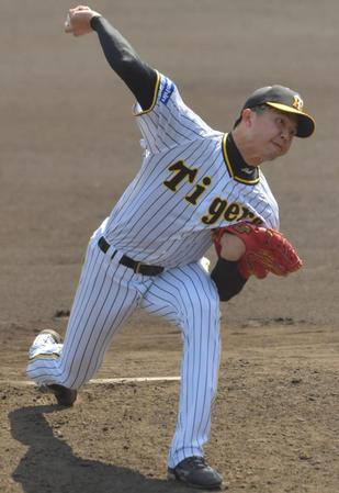 　２番手で登板し力投をみせる才木（撮影・神子素慎一）