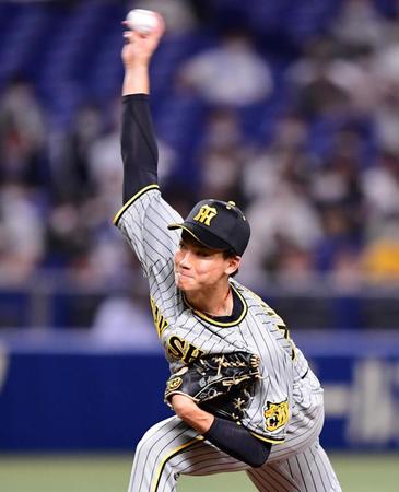 　８回、力投する湯浅（撮影・山口登）