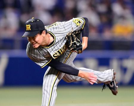 　８回、力投する湯浅（撮影・山口登）