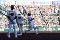 　７回、中野は二塁ゴロに倒れる（撮影・山口登）