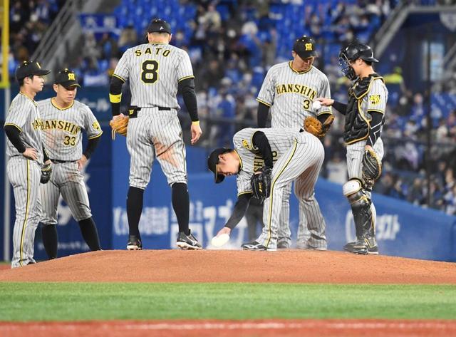 阪神・矢野監督「かみ合わん」西勇続投裏目、三回以降打線2安打 逆転負けで開幕の悪夢再び