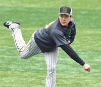 　今季初先発に向けて調整する斎藤