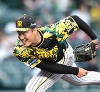 　５回２失点と力投し今季初勝利を挙げた秋山（撮影・坂部計介）