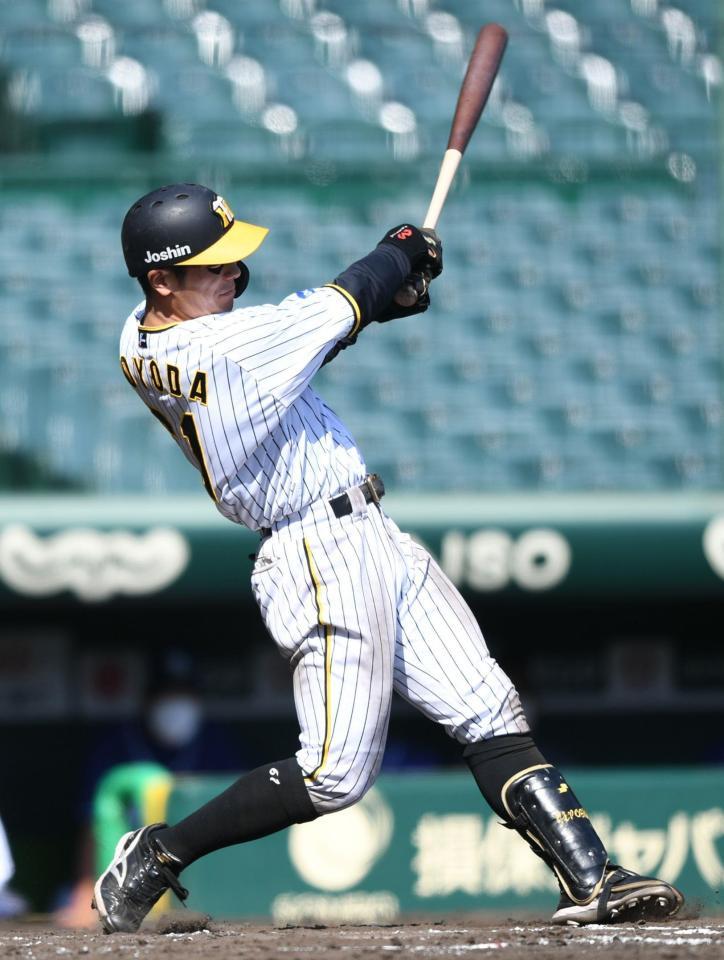 ７回、本塁打を放つ阪神・豊田（撮影・石井剣太郎）