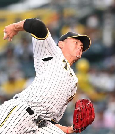 ３回、力投する西純（撮影・飯室逸平）