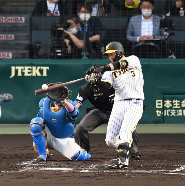 阪神・大山が５年連続の２桁１０号　球団右打者では岡田彰布氏以来の快挙