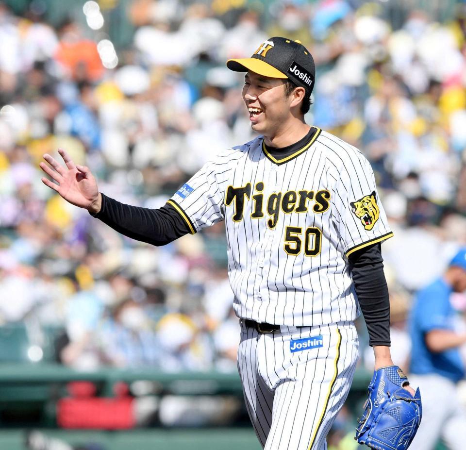 　８回無失点で６勝目を挙げた青柳（撮影・田中太一）