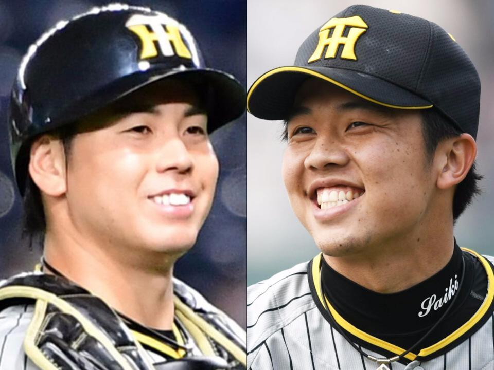 　阪神の梅野（左）と才木