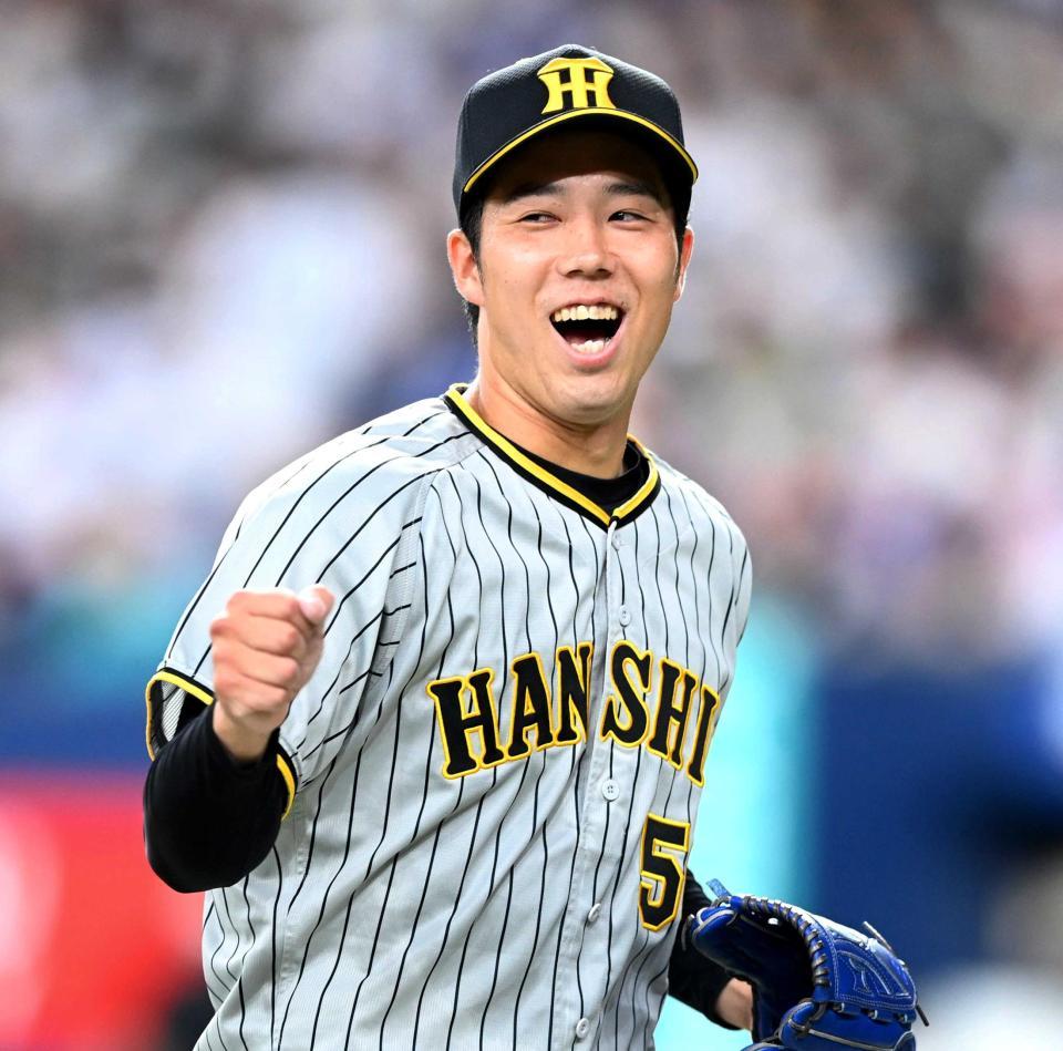 　７回無失点で７勝目を挙げた青柳（撮影・飯室逸平）