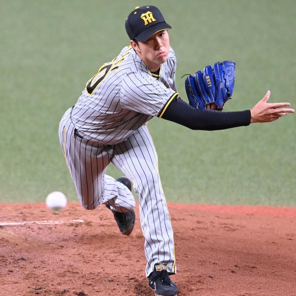 　オリックス戦で力投する青柳＝１０日