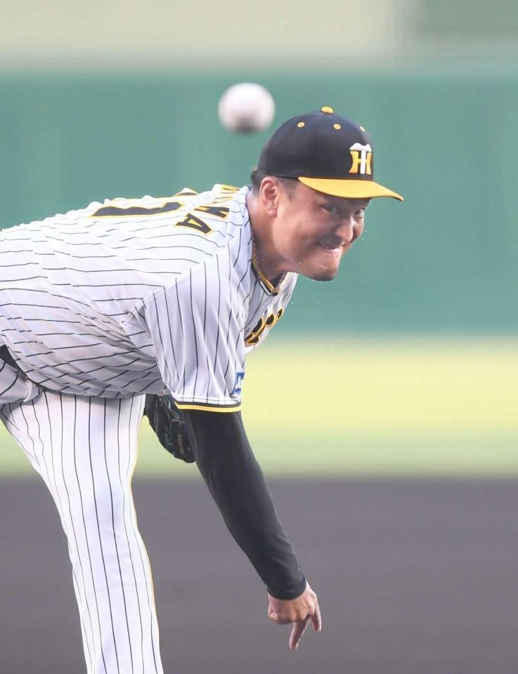 　先発し５回２失点の秋山（撮影・石井剣太郎）