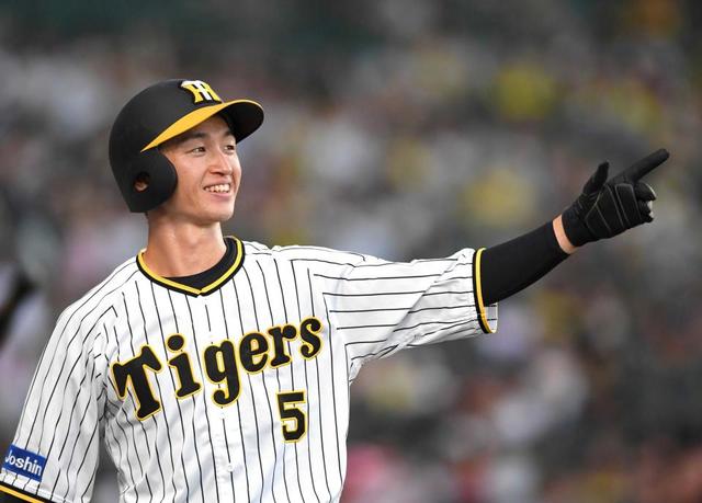 阪神・近本 球団記録30戦連続安打 日本新へ「もうちょっと頑張ろうか