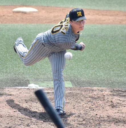 　先発し力投する森木