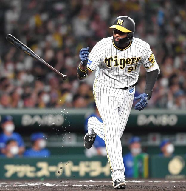 阪神　初スタメンＡ・ロッドが貴重なダメ押し打＆好守　フル出場を終え「疲れたよ」