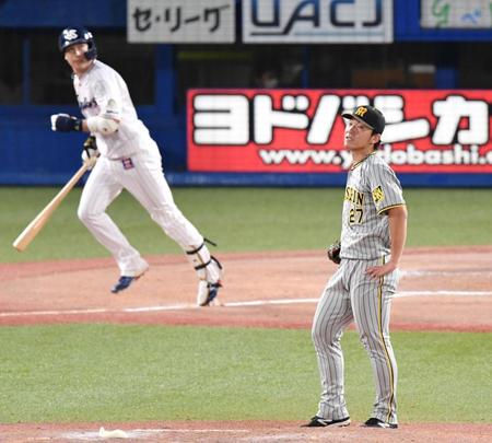 ８回、山田に左越えソロを浴びた伊藤将（撮影・佐々木彰尚）